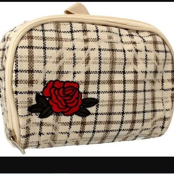 TOP CH KOSMETYCZKA ROSE